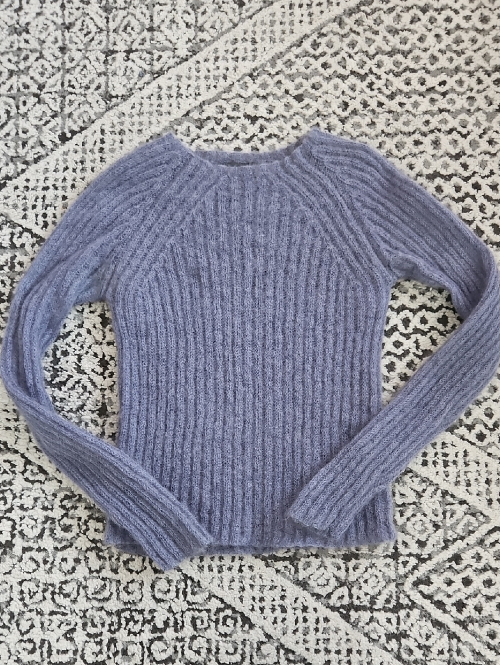 Vintage Y2K Banana Republic Mohair Sweater In Dusty Lilac Size Small